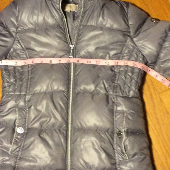 🌼 Michael Kors 🌼 Girls Puffer Coat w/ Detachable Hood faux fur trim, 7-8 - Picture 5 of 13